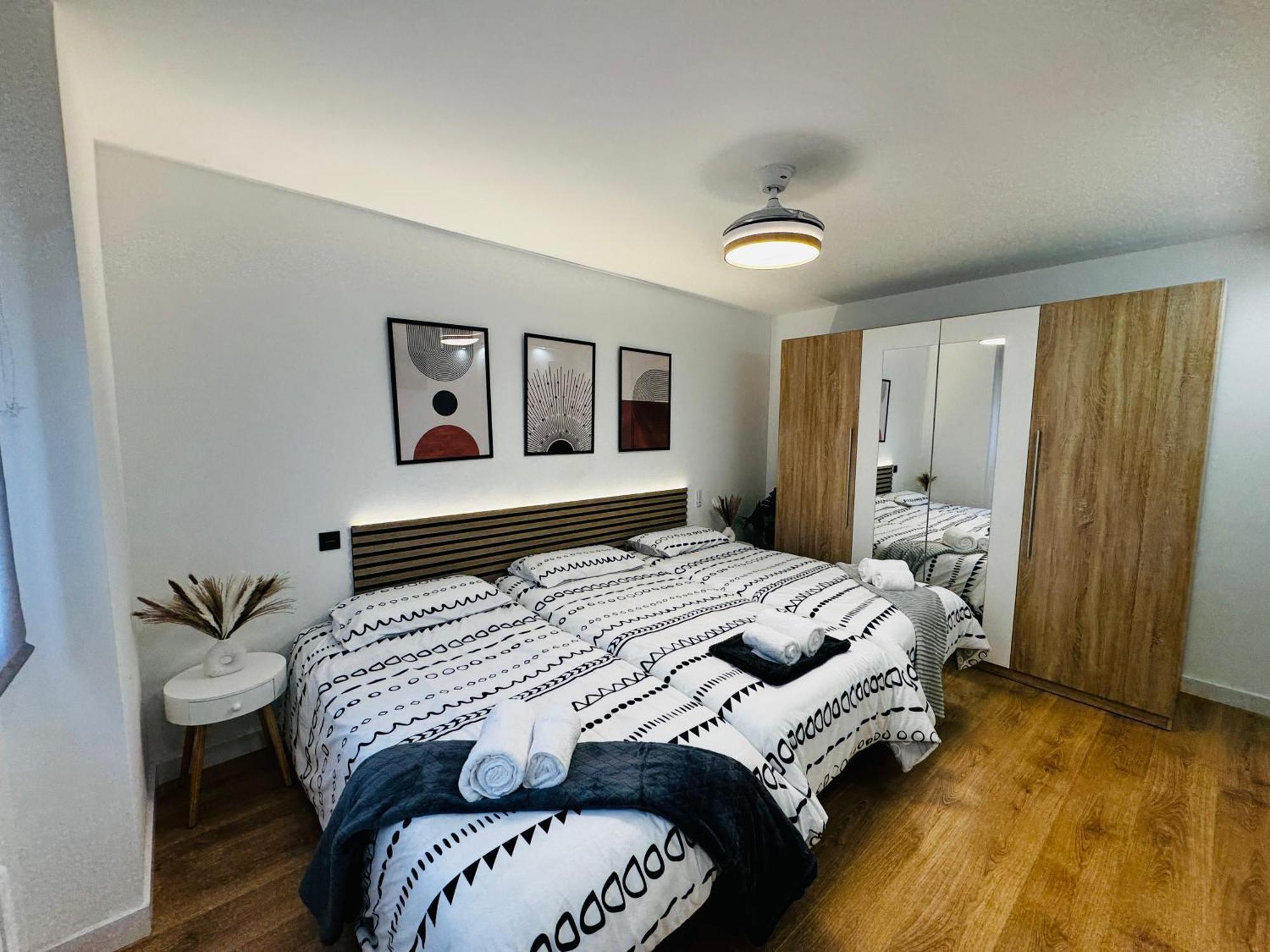 La Plaza Del Pilar Apartment Сарагоса Екстериор снимка